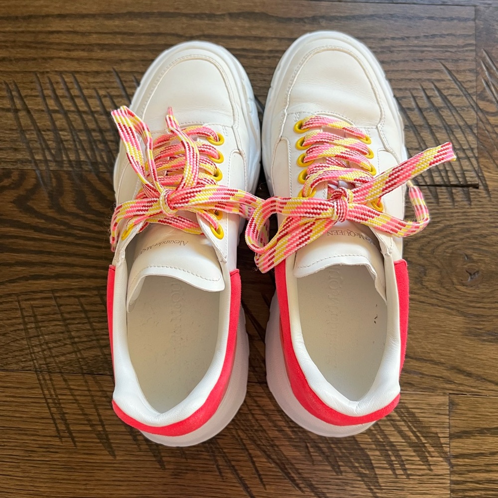 Alexander Mcqueen Oversized Court Trainer Sneakers - Picture 4 of 5